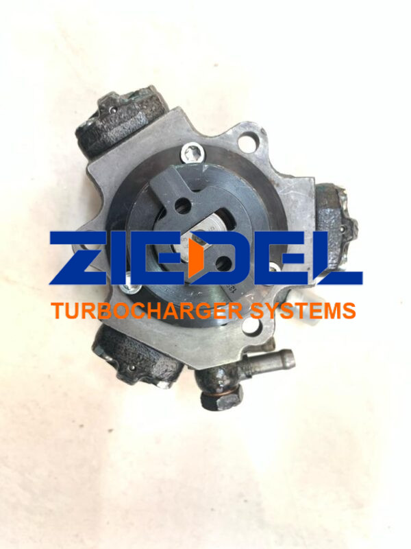 Common Rail Fuel Injection Pump 0445010138, 0986437024, 0445010278, 93187882