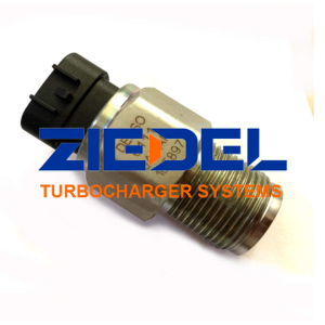Common Rail Pressure Sensor 4HK1, 6HK1 499000-6160, 4990006160 For Nissan Navara D40 YD25 R51